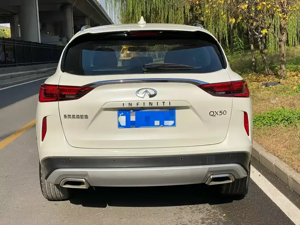 Infiniti QX50 2021 из CN, фото 8