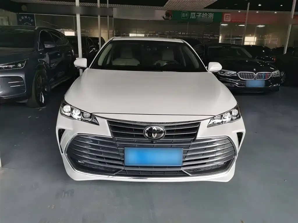 Toyota Avalon 2021 из CN, фото 3