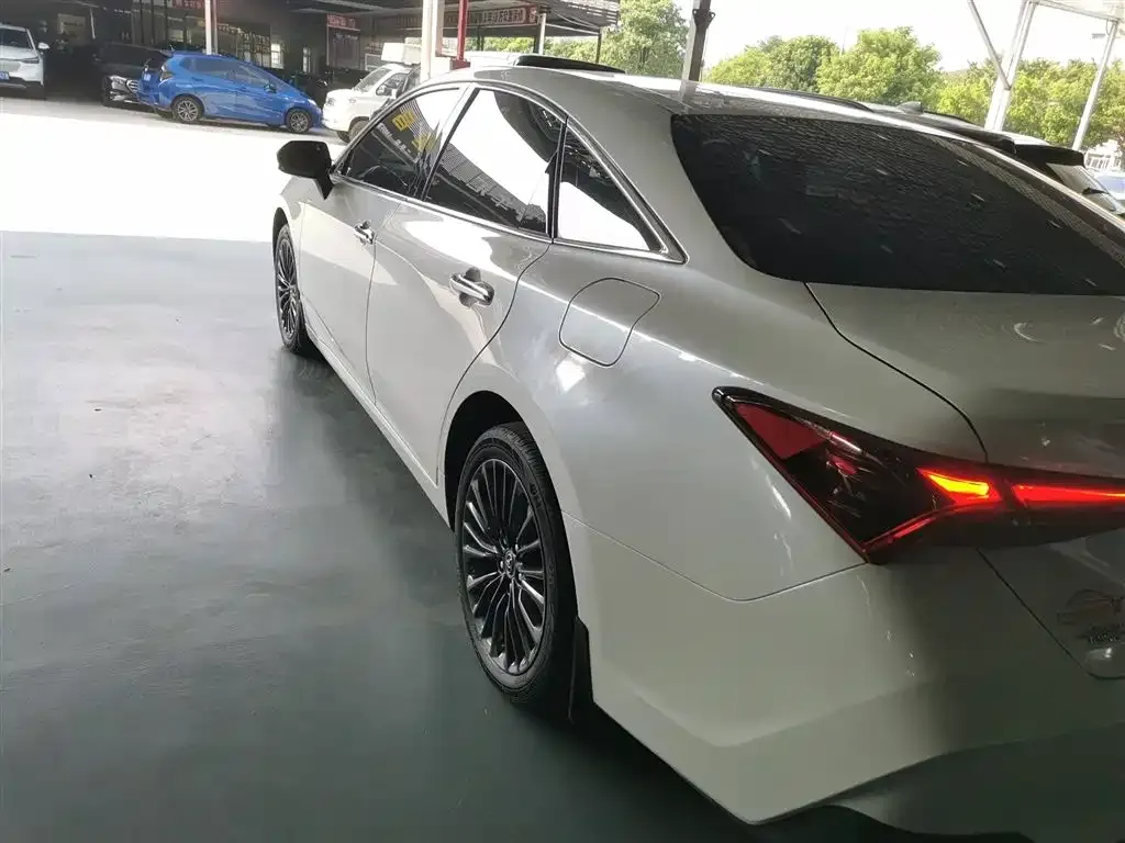 Toyota Avalon 2021 из CN, фото 5