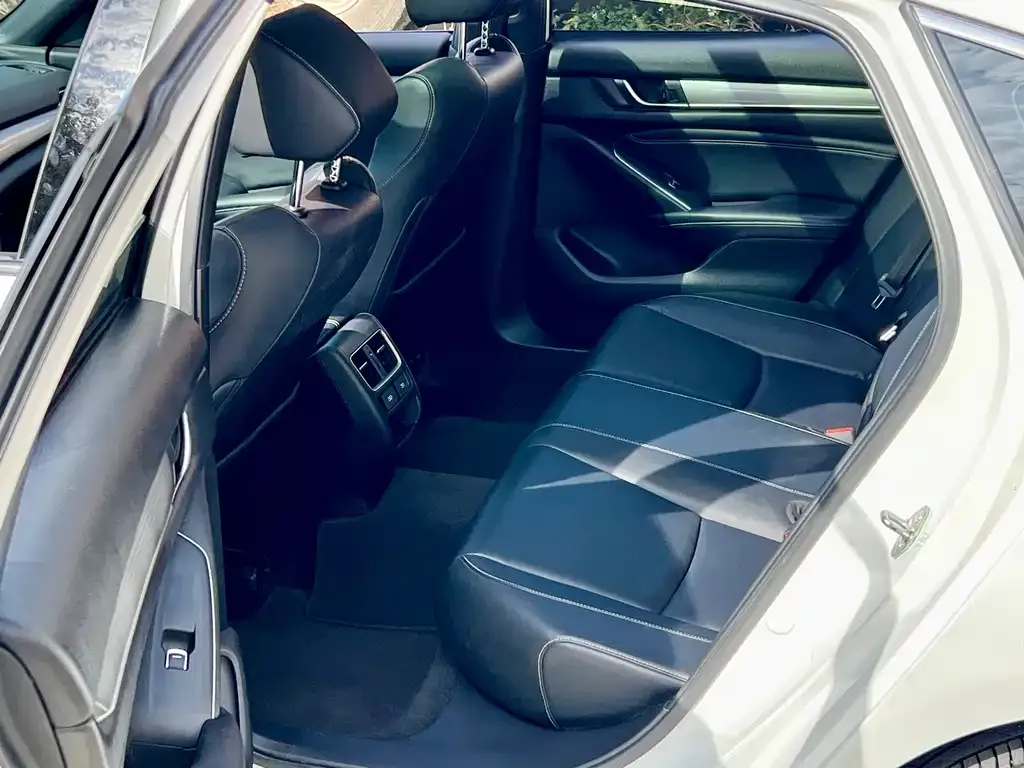 Honda Inspire 2022 из CN, фото 10