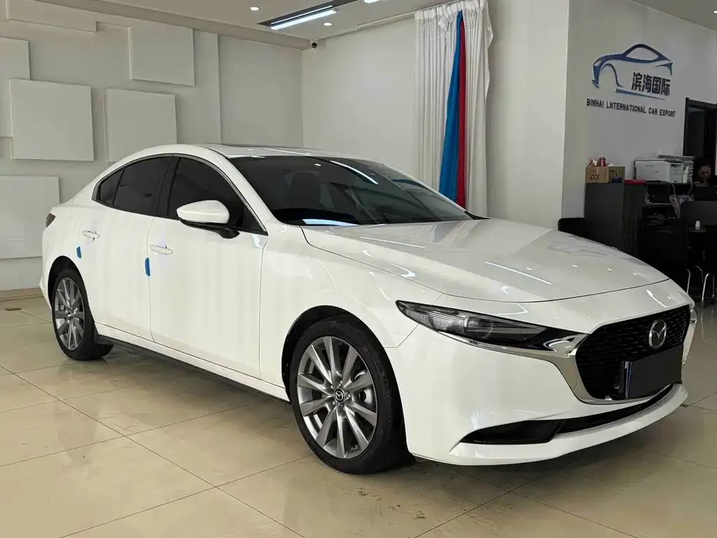 Mazda 3 Axela 2022 из CN, фото 6