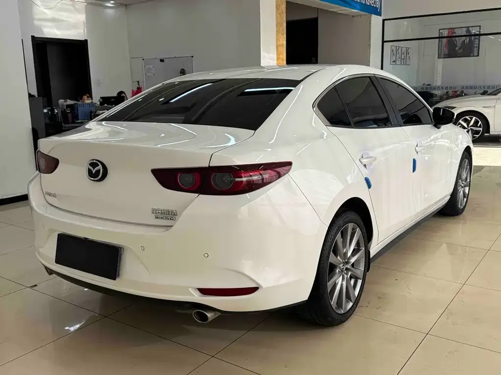 Mazda 3 Axela 2022 из CN, фото 9