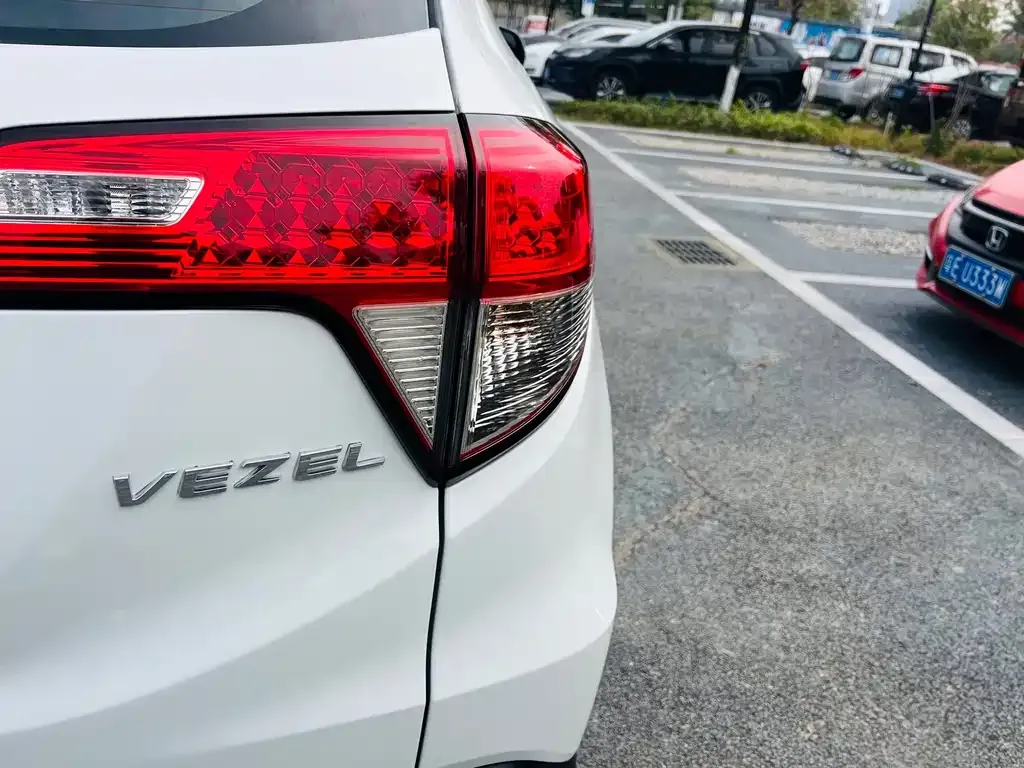 Honda Vezel 2021 из CN, фото 9