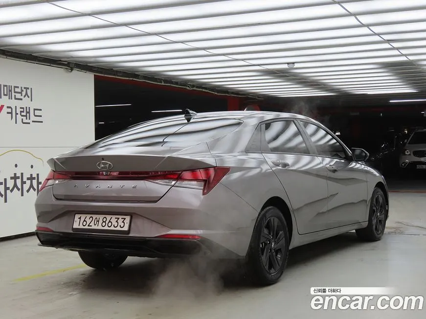 Hyundai AVANTE 2023 из KR, фото 4