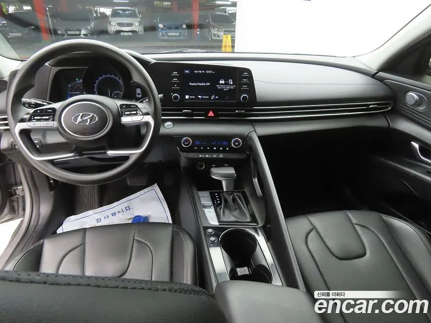 Hyundai AVANTE 2023 из KR, фото 7