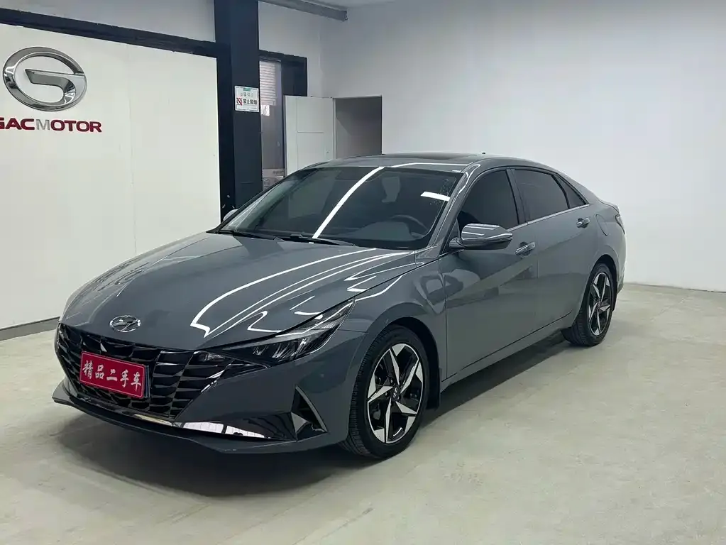 Hyundai Elantra 2023 из CN, фото 1