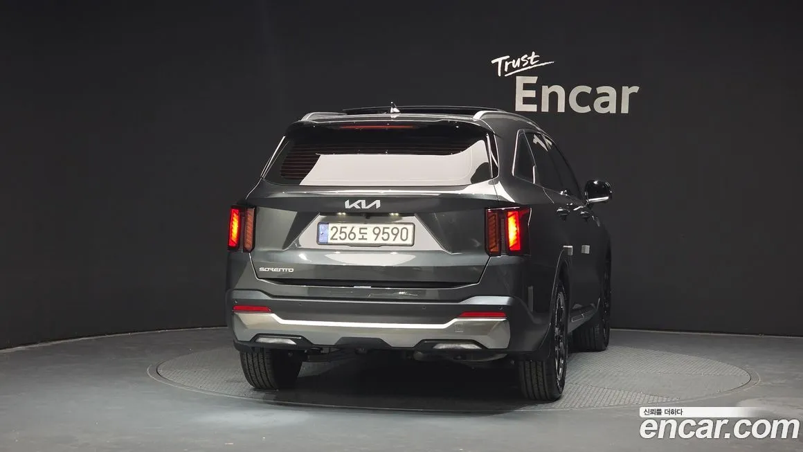 Kia Sorento — фото 2