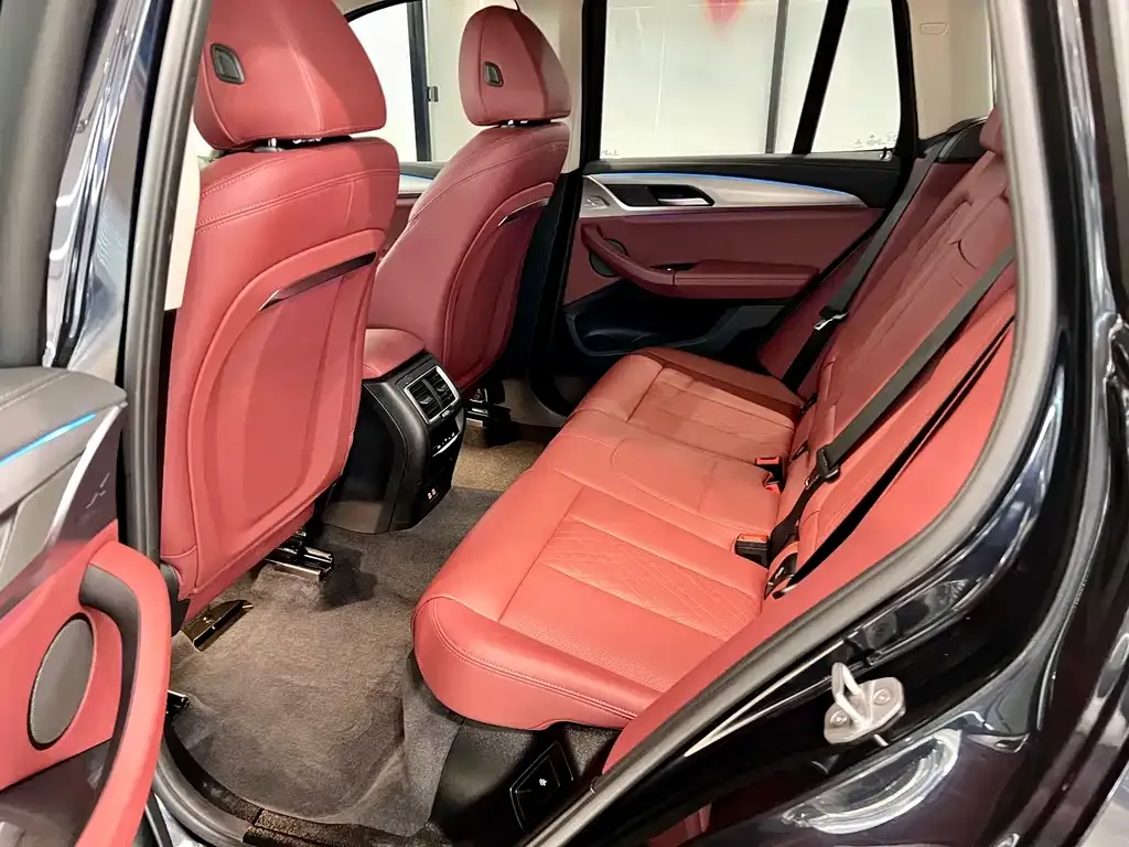 BMW iX3 2023 из CN, фото 9