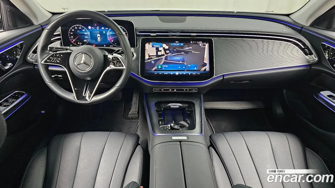 Mercedes-Benz E-Class — фото 10