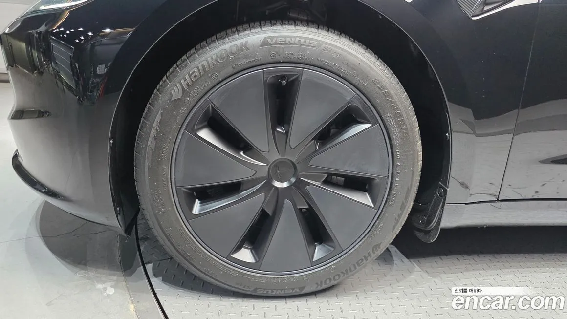 Tesla Model 3 2024 из KR, фото 9