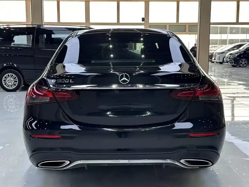 Mercedes-Benz E-Class 2021 из CN, фото 3