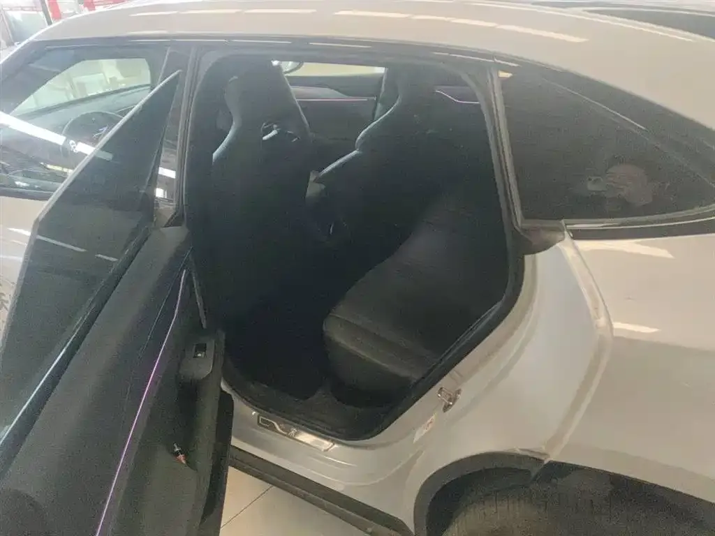 BYD L EV 2025 из CN, фото 6