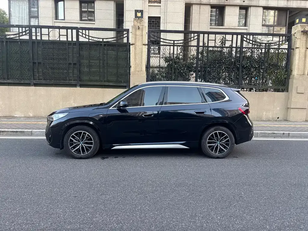 [object Object] iX1 2025 из CN, фото 3