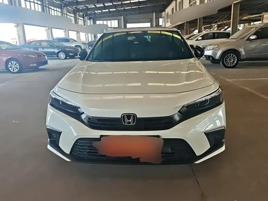 Honda Civic 2024 из CN, фото 2