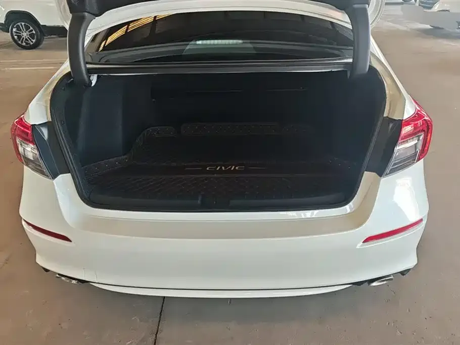 Honda Civic 2024 из CN, фото 4