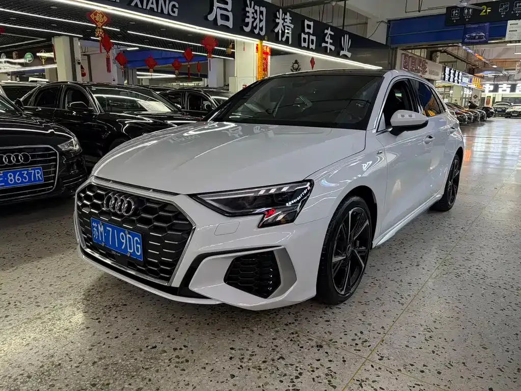 Audi A3 2022 из CN, фото 1