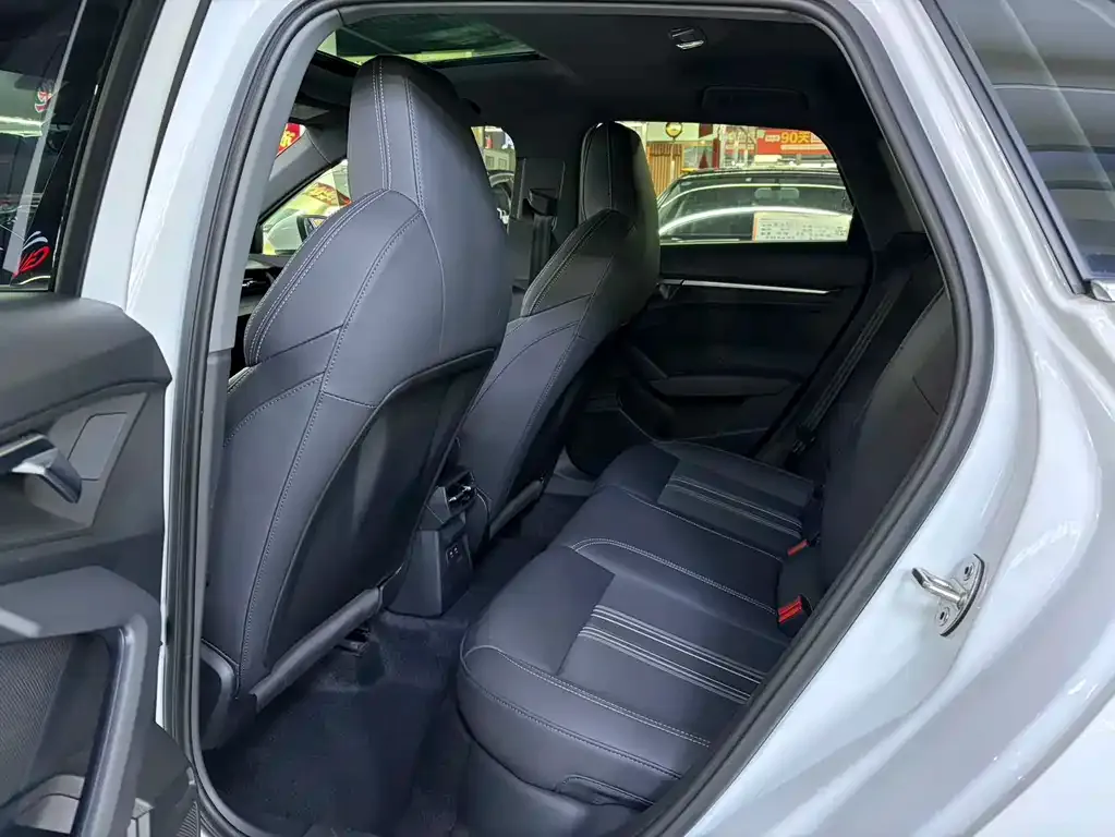 Audi A3 2022 из CN, фото 3