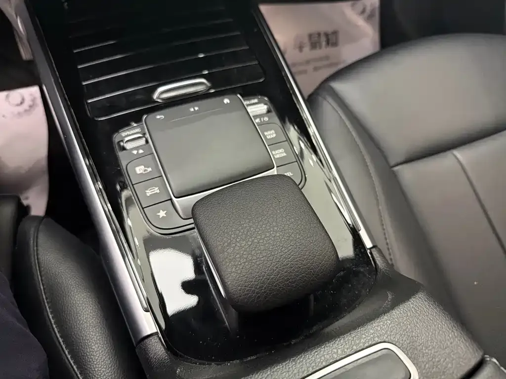 Mercedes-Benz GLB 2023 из CN, фото 3