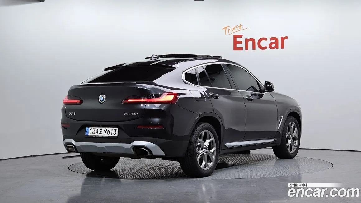 BMW X4 2022 из KR, фото 4