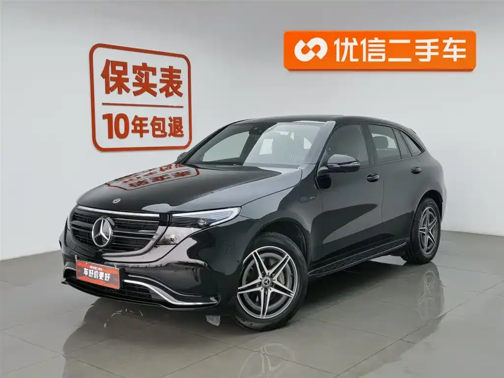 Mercedes-Benz EQC — фото 1