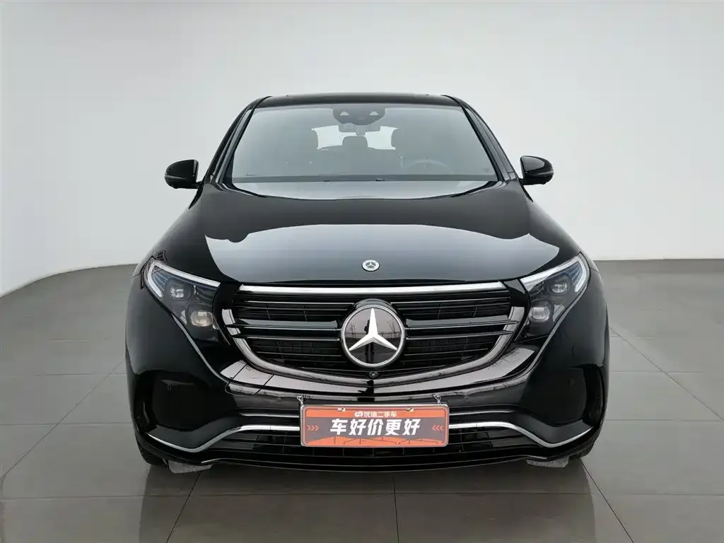 Mercedes-Benz EQC — фото 3
