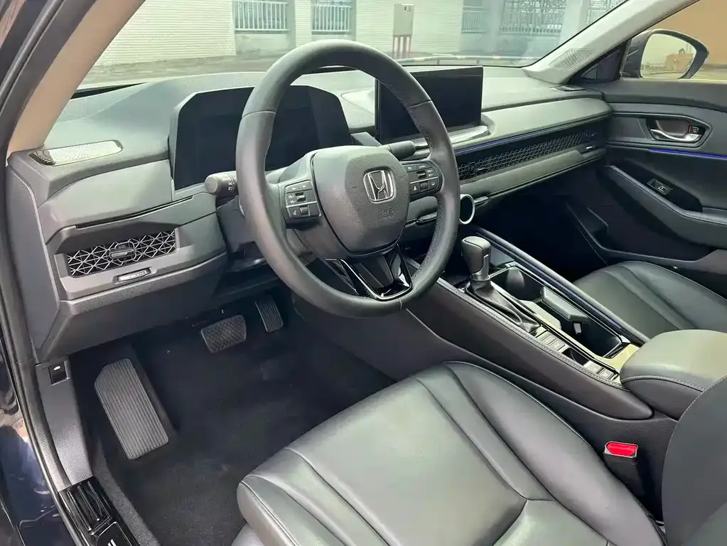Honda Accord 2024 из CN, фото 3