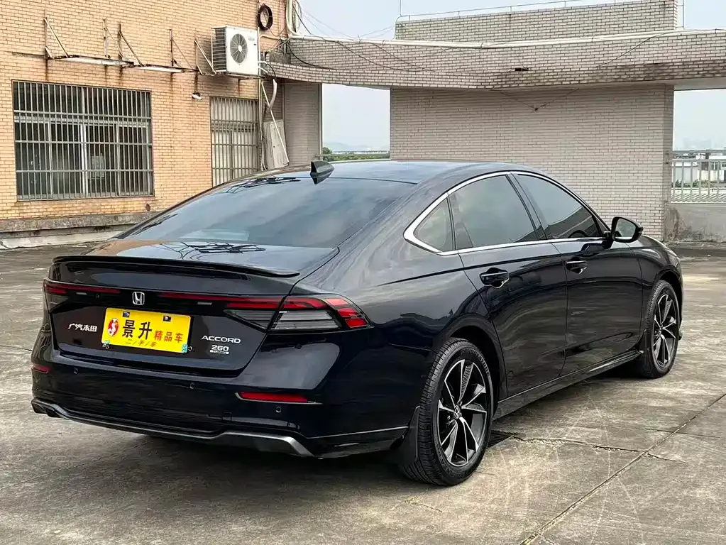 Honda Accord 2024 из CN, фото 8