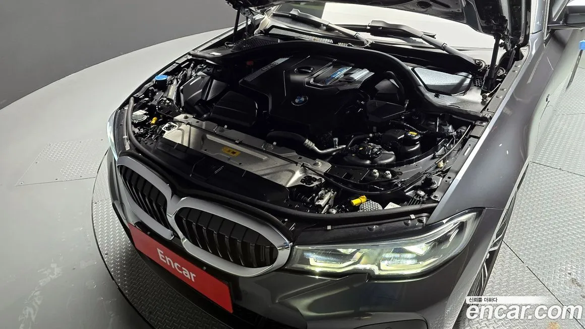 BMW 3-Series 2021 из KR, фото 6