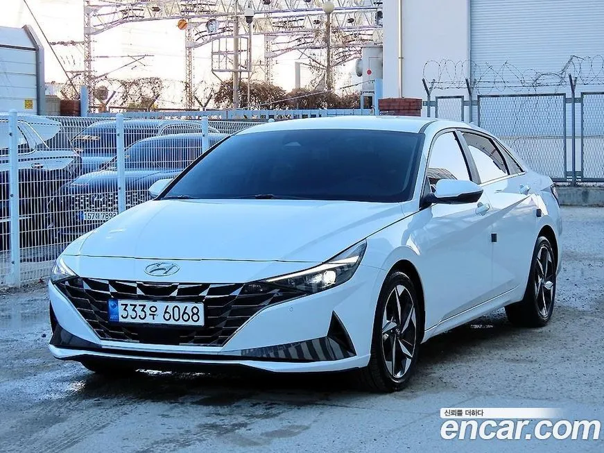 Hyundai AVANTE — фото 2