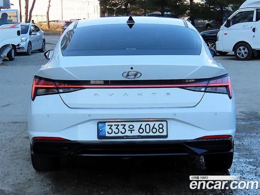 Hyundai AVANTE — фото 4