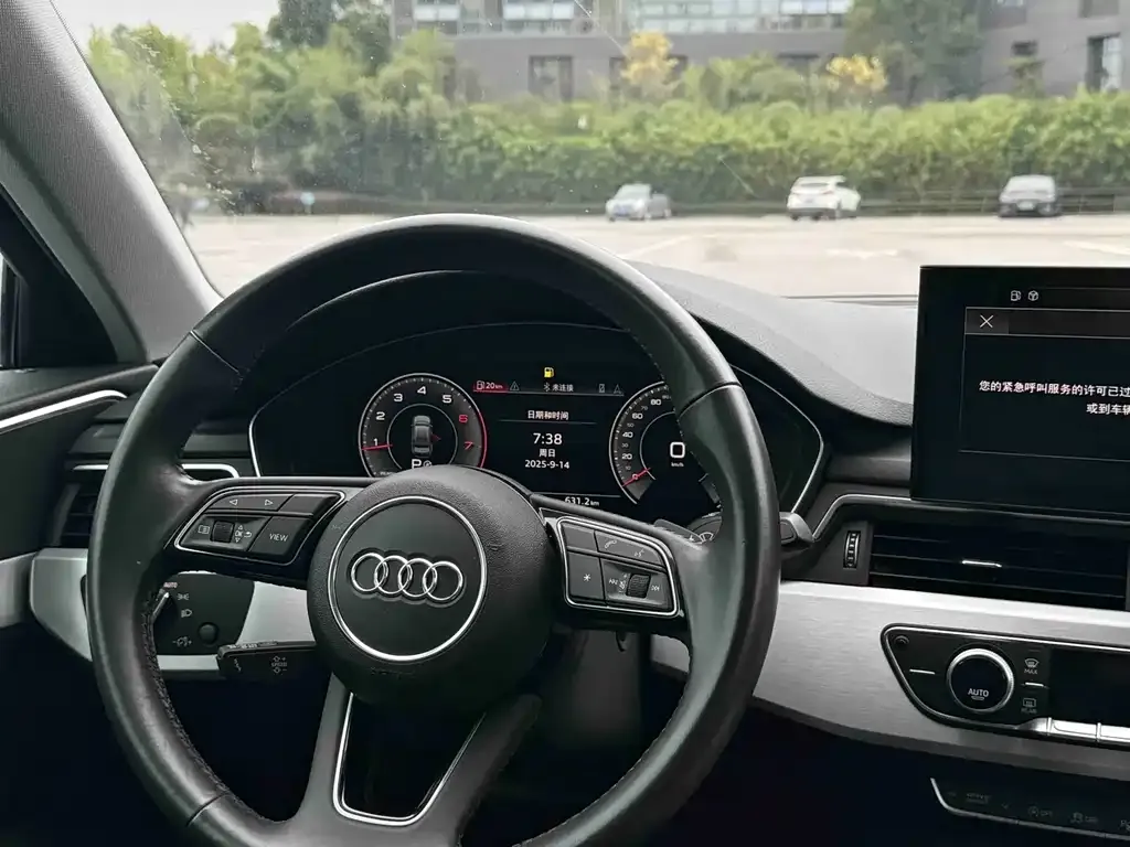Audi A4L 2021 из CN, фото 7