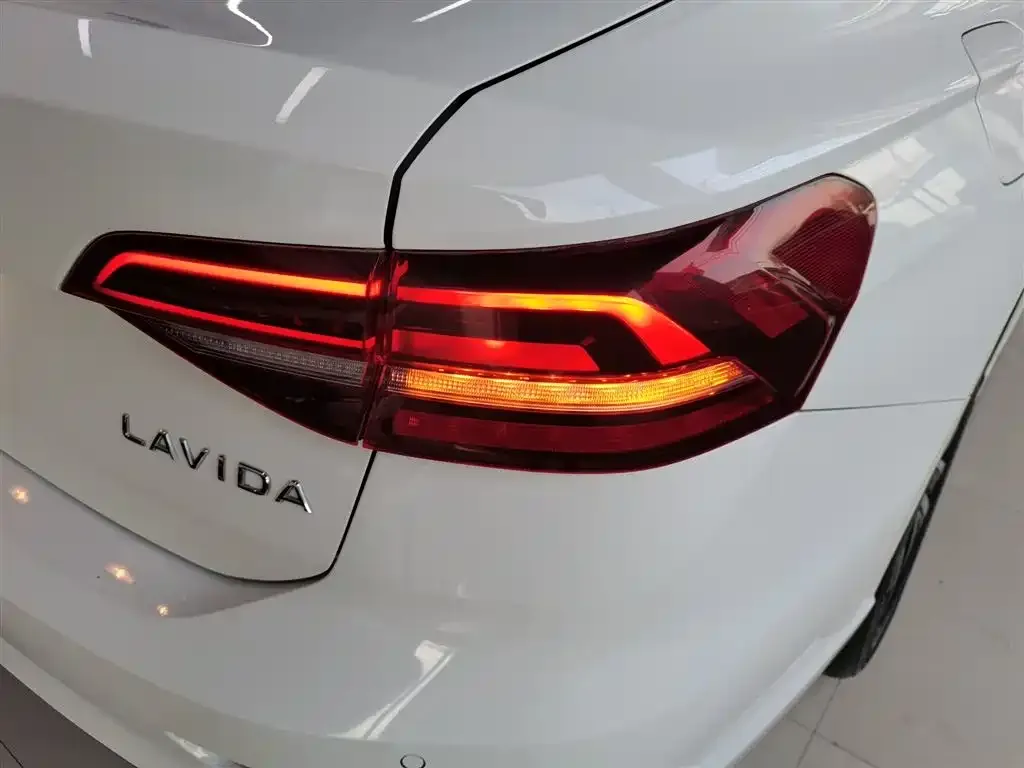 Volkswagen Lavida 2022 из CN, фото 5
