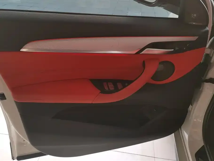 BMW X2 2021 из CN, фото 2