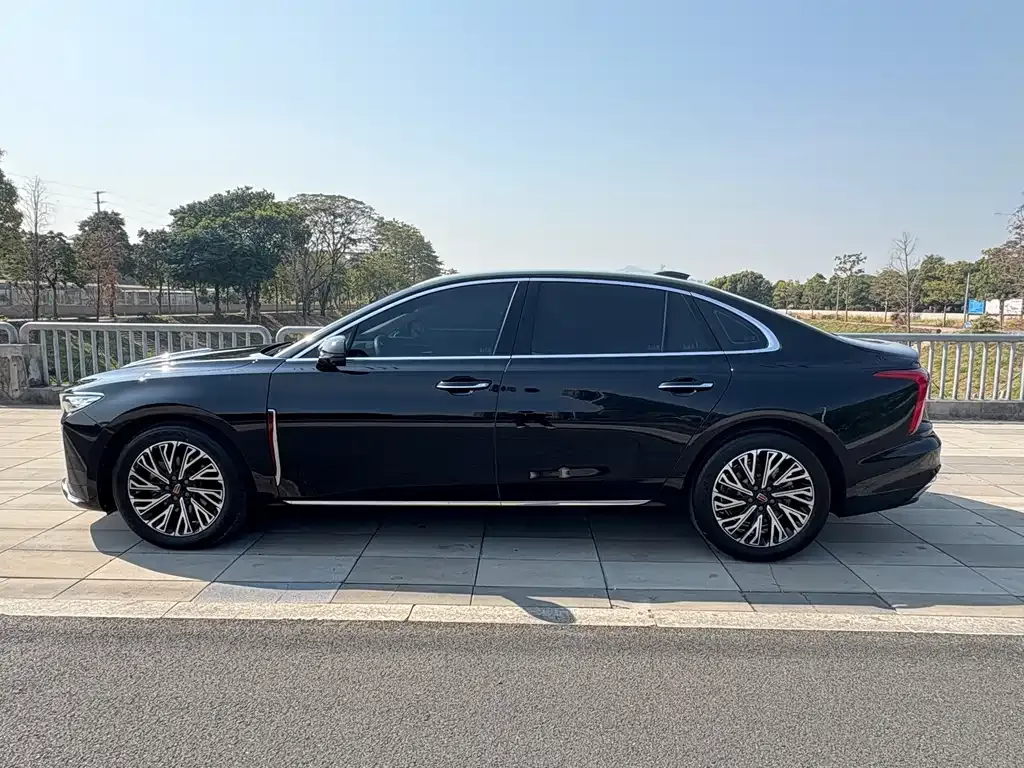 Hongqi H5 2024 из CN, фото 10