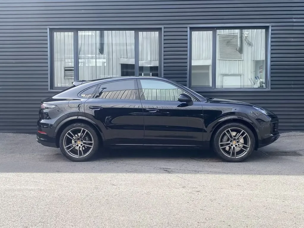 Porsche Cayenne 2023 из CN, фото 10