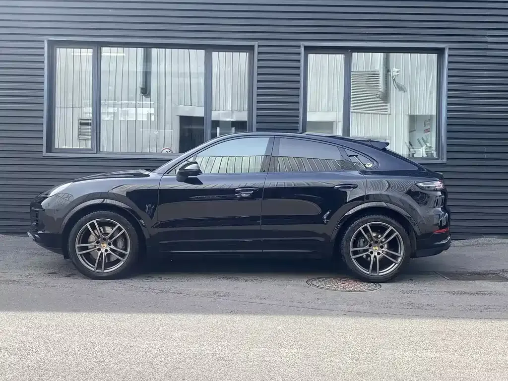 Porsche Cayenne 2023 из CN, фото 3