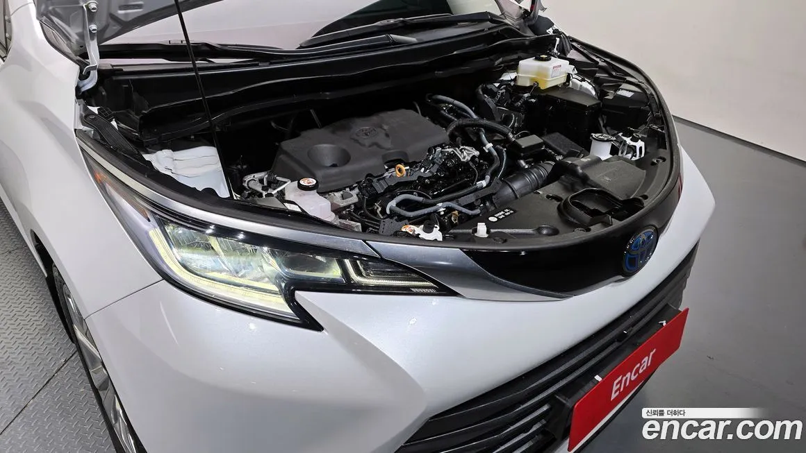 Toyota Sienna 2022 из KR, фото 3
