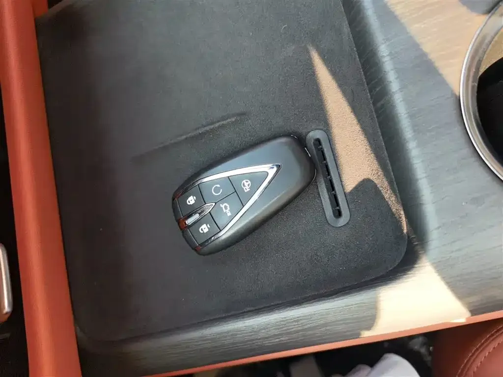 Changan CS75PLUS 2026 из CN, фото 2