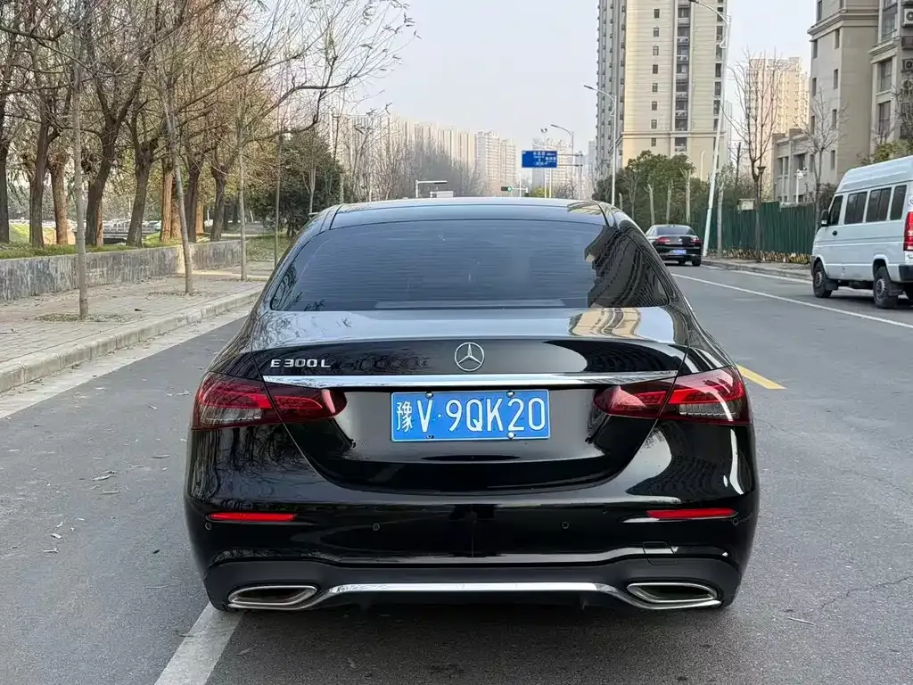 Mercedes-Benz E-Class 2022 из CN, фото 8
