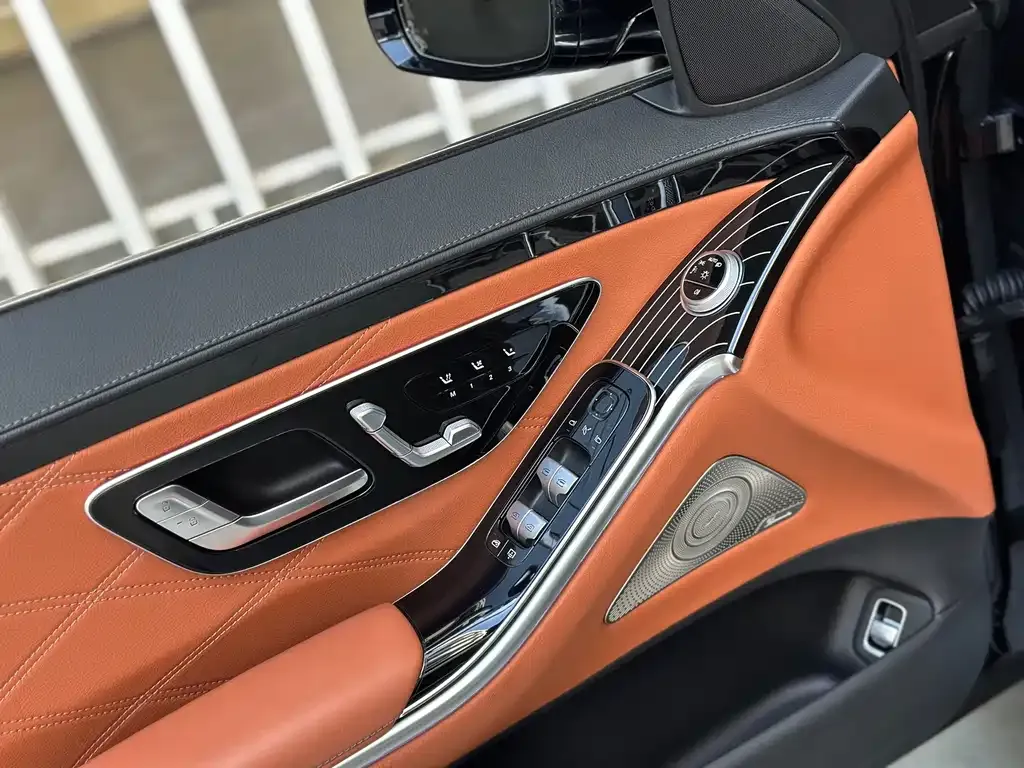 Mercedes-Benz S-Class — фото 10