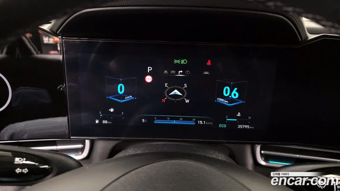 Hyundai AVANTE 2024 из KR, фото 2