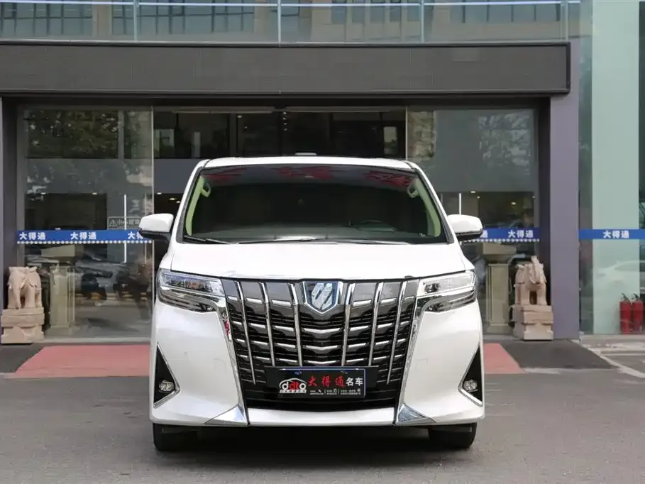 Toyota Alphard 2021 из CN, фото 8