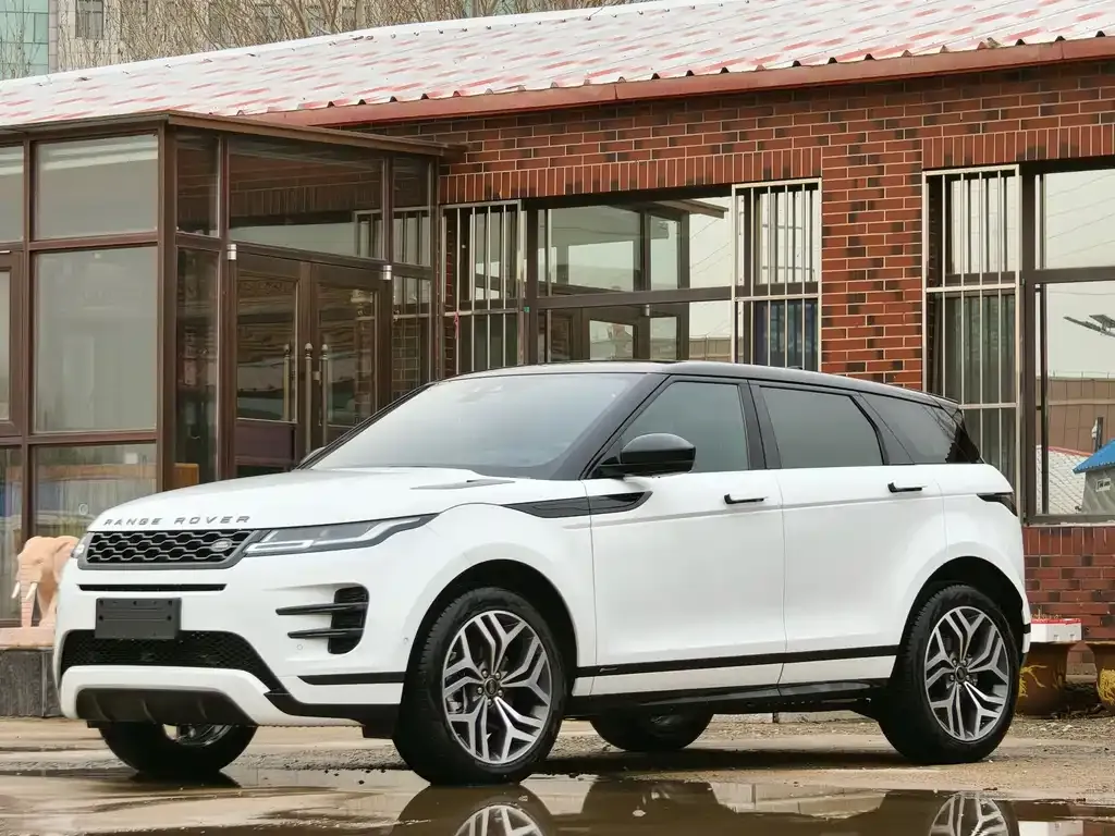 Land Rover Evoque — фото 1