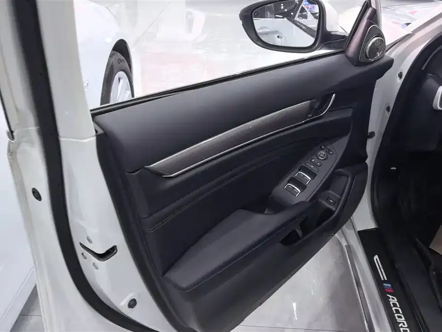 Honda Accord 2021 из CN, фото 2