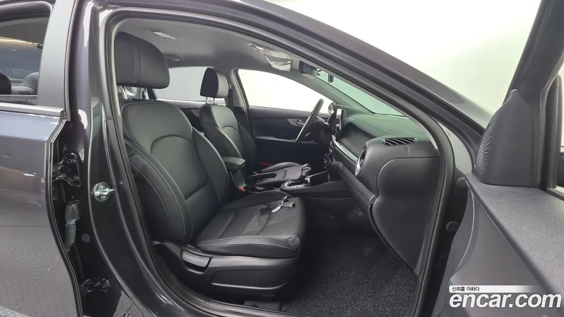 Kia K3 2024 из KR, фото 10