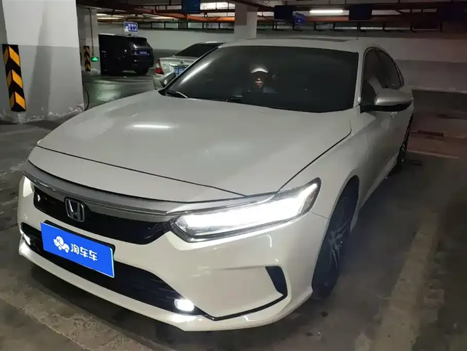 Honda Inspire — фото 1