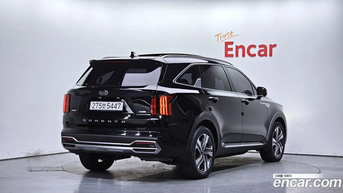 Kia Sorento — фото 5