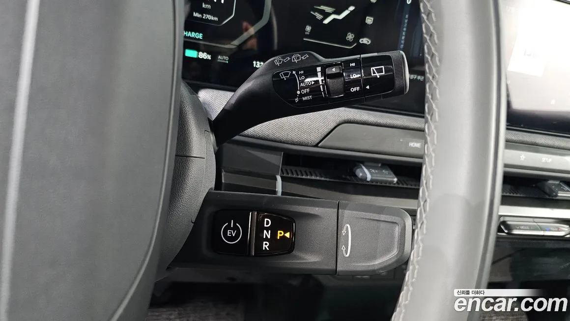 Kia EV3 — фото 9