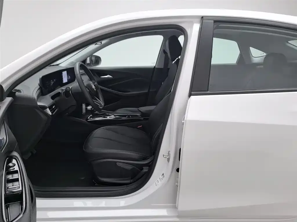 Buick Verano 2024 из CN, фото 3
