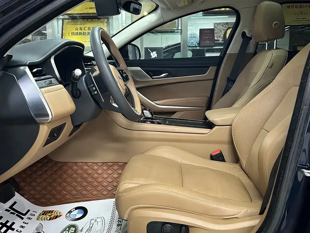 Jaguar XFL 2023 из CN, фото 6